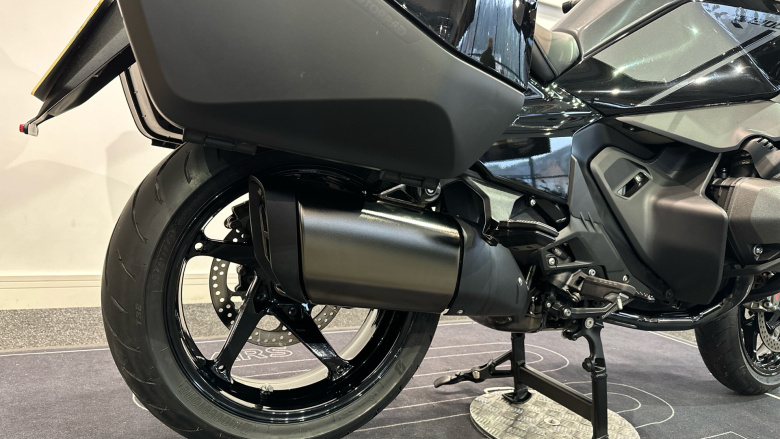 BMW R1300 RT LE (25MY)